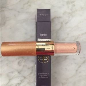 Tarte Cosmetics dream team 2-in-1 cream & liquid highlighter in CHAMPAGNE